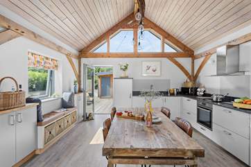 Open plan living at its best!
