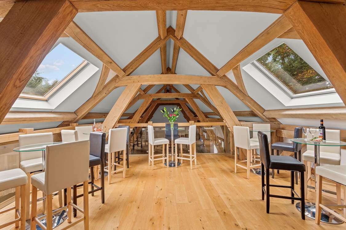 Another fabulous place to enjoy each other's company and perhaps a game of cards and a glass of something tasty. Situated on the first floor leading from the entrance hall.