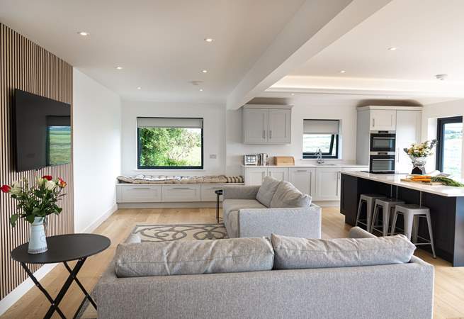 Sleek, spacious and ideal for socialising or for holiday relaxation. 