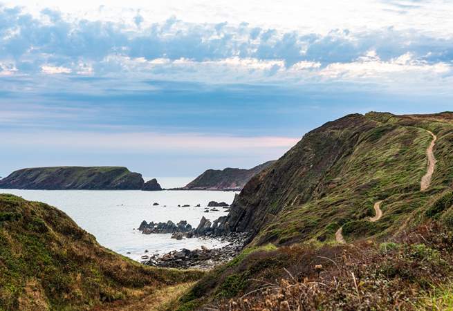 Walkers will love exploring the Coastal Path, discover long stretches of golden sands, craggy coves and pretty seaside villages for welcome refreshments. 