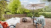 The enclosed garden gives you a sense of privacy.