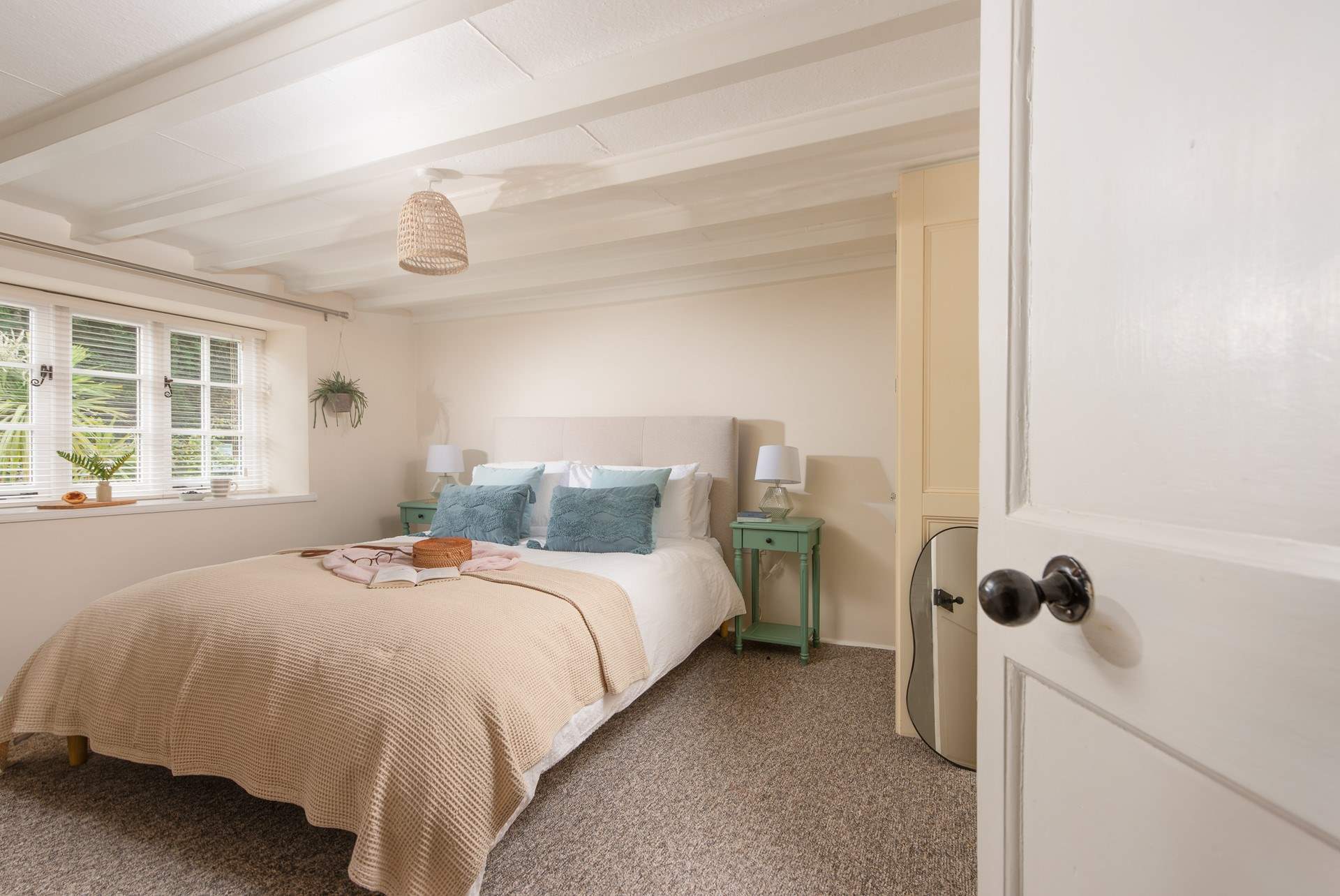 Three pretty bedrooms await at The Rigging.