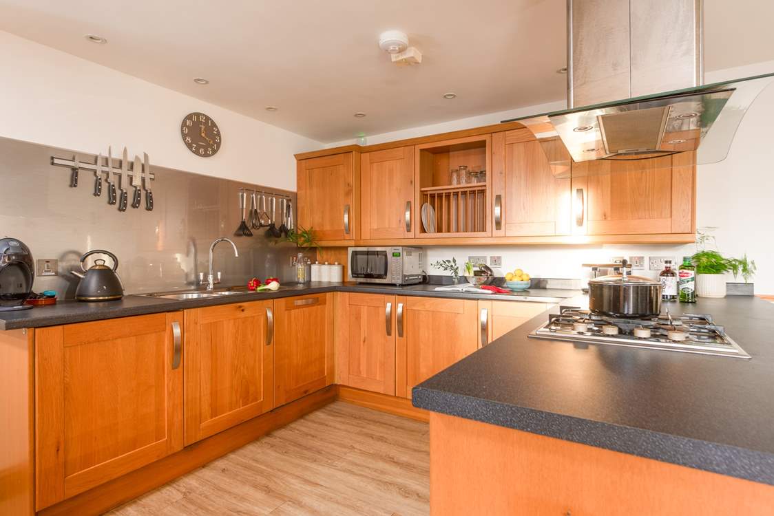 The well appointed kitchen has everything you need to impress your guests with a holiday feast.