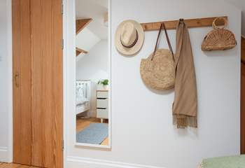 A nifty hanging space for your holiday outfits! 