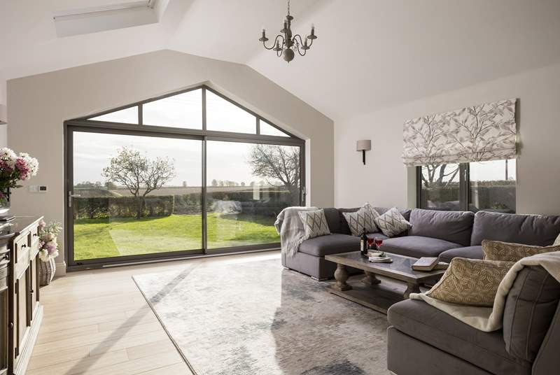 This contemporary extension offers a window onto the countryside.