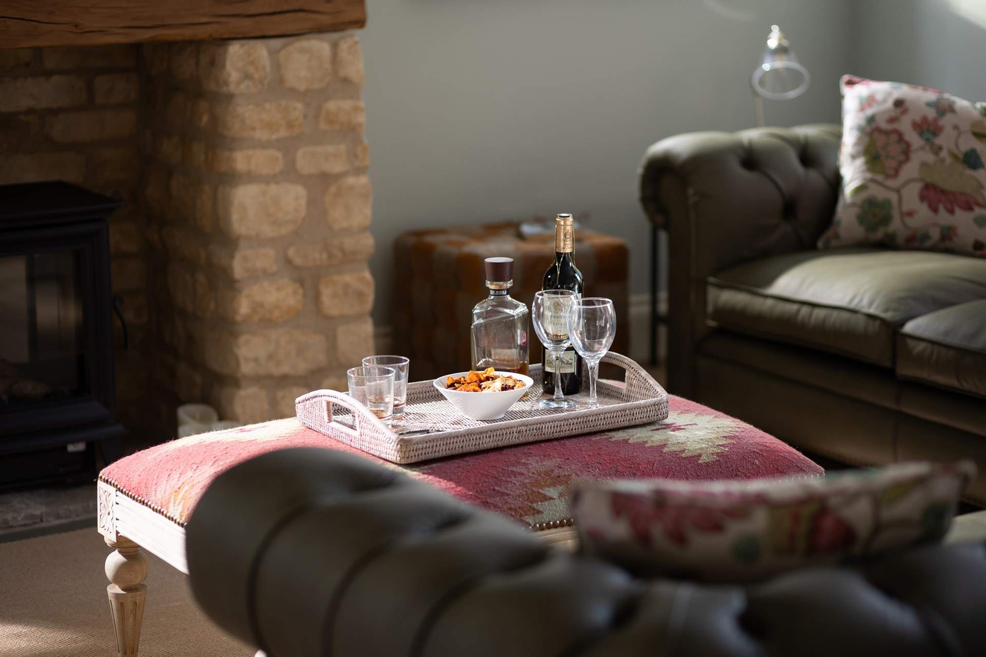 Classic Chesterfields are super to cosy up on. 