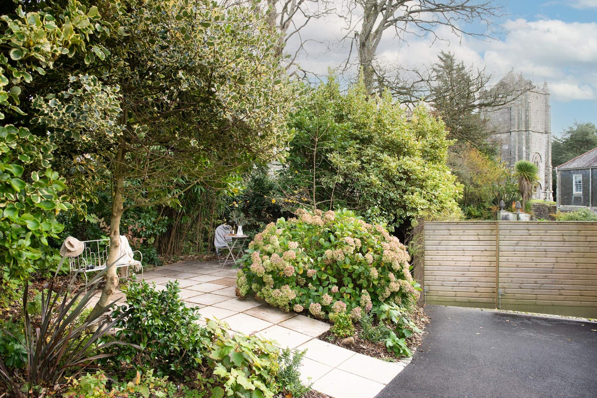 Additional seating on the patio-area across from the property. 