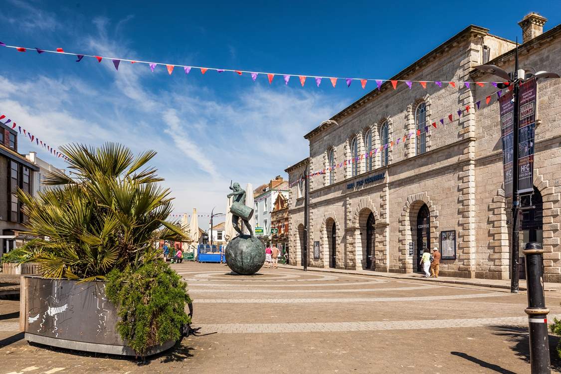 Enjoy a spot of retail therapy or a trip to the theatre in Truro.