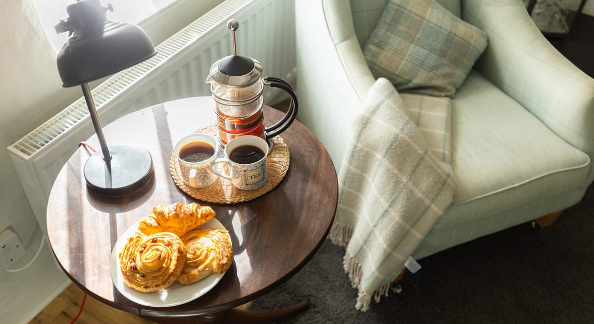 Relax in a sunny spot in a cosy arm chair. 