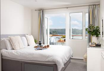 Wake up to the views of St Mawes. 