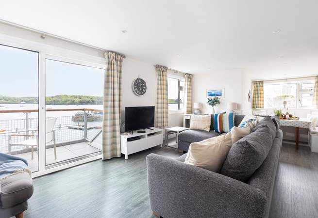 A sociable space for all to enjoy. 