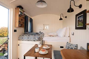 Open up the door and let fresh air flow through the hut.