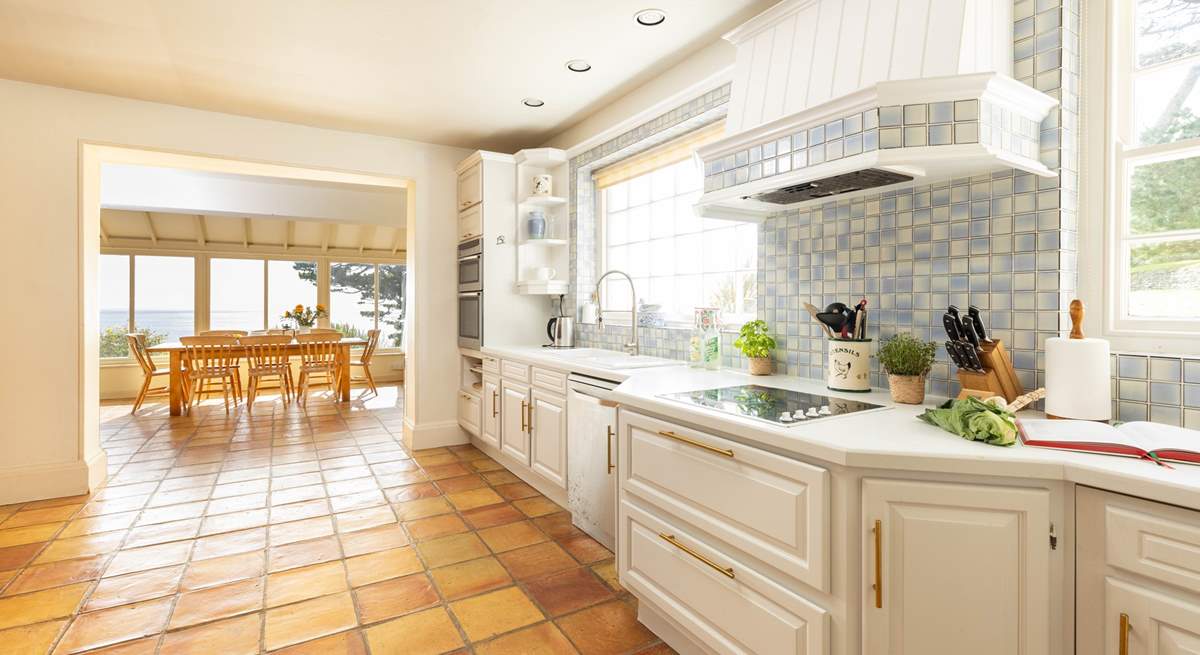 The light and spacious kitchen will have everything you need. 