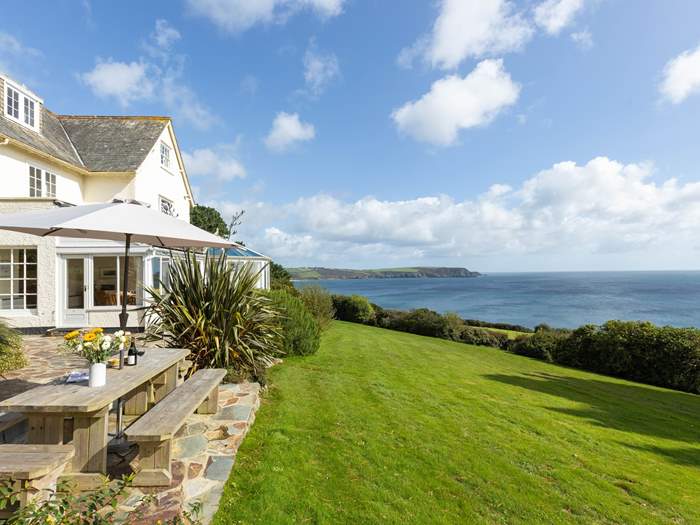 Farfield, Sleeps 8 in Portscatho