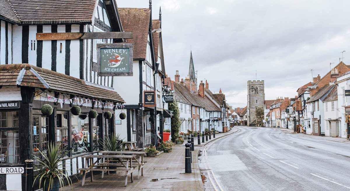 Henley-In-Arden is steeped in history and has plenty of pubs and restaurants to chose from.