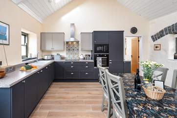 Sleek, well-equipped kitchen for some tasty holiday cooking.