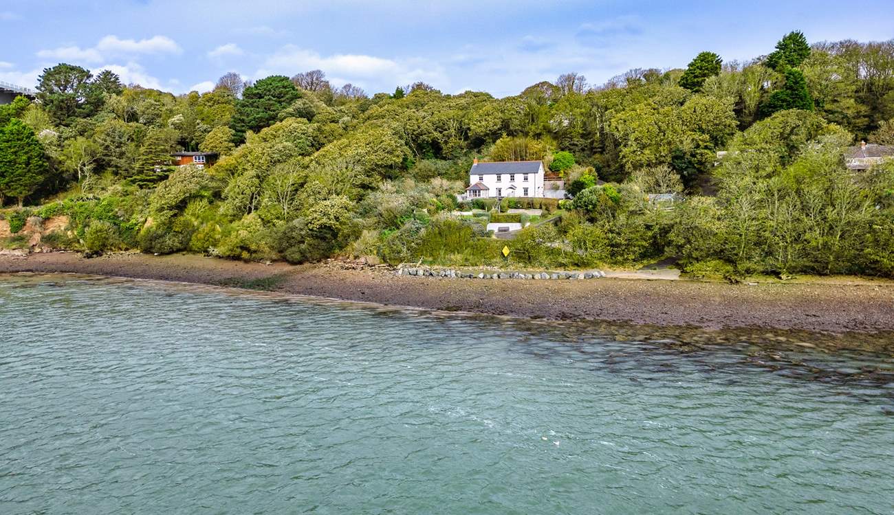 A heavenly holiday awaits in Rose House. 