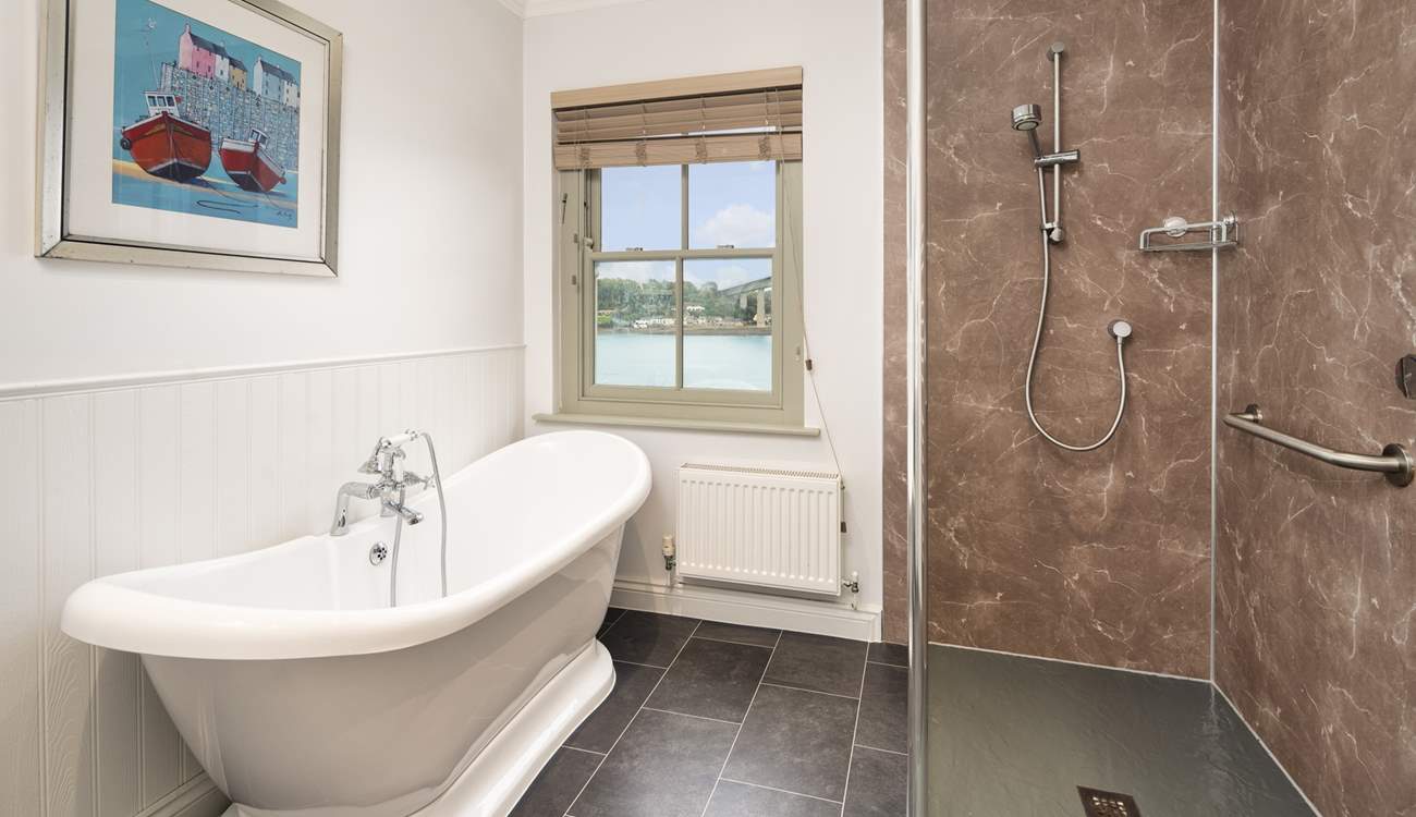 Time for some holiday pampering. 