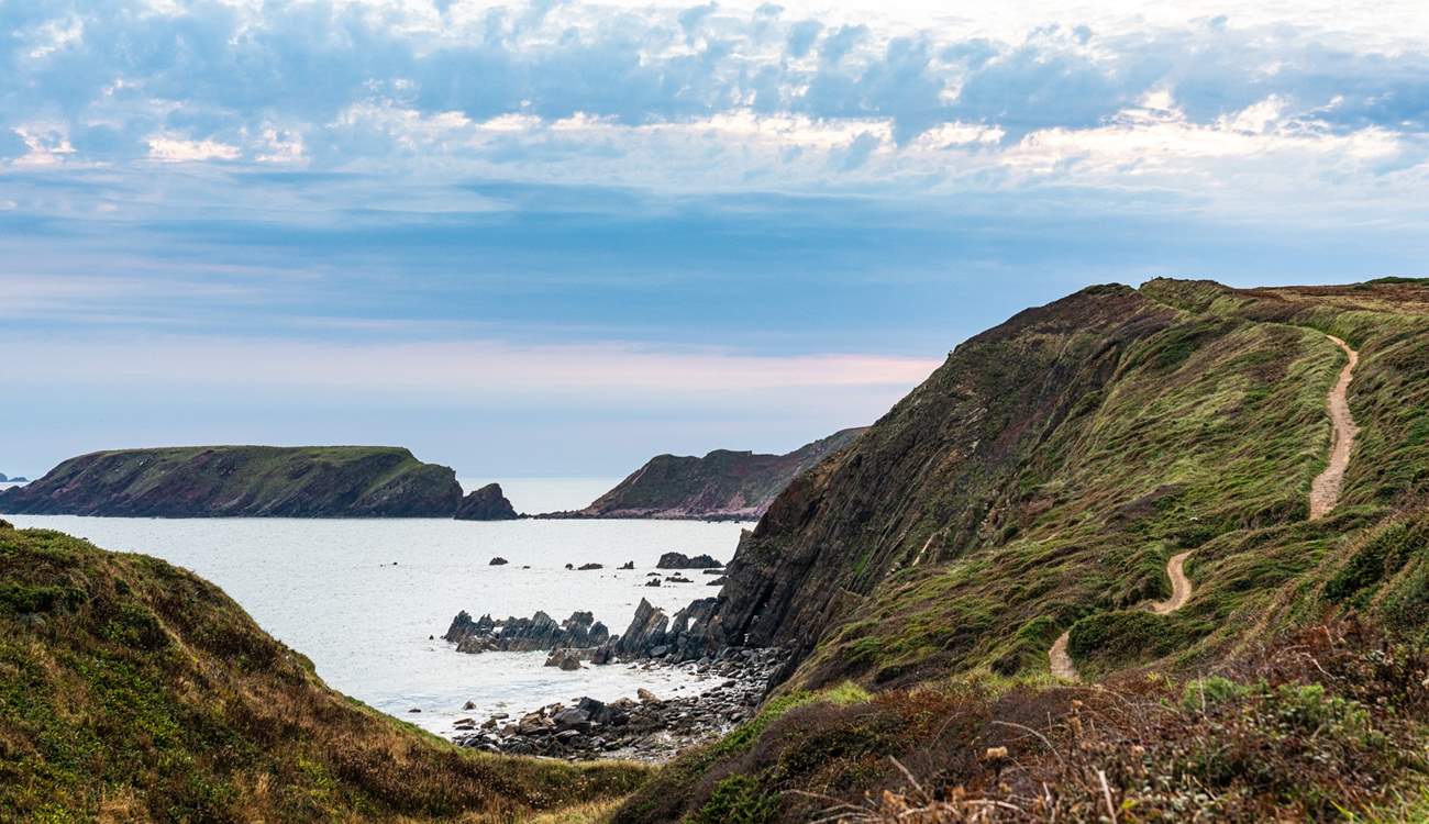 Explore the spectacular coast path which meanders along the Pembrokeshire coast. 