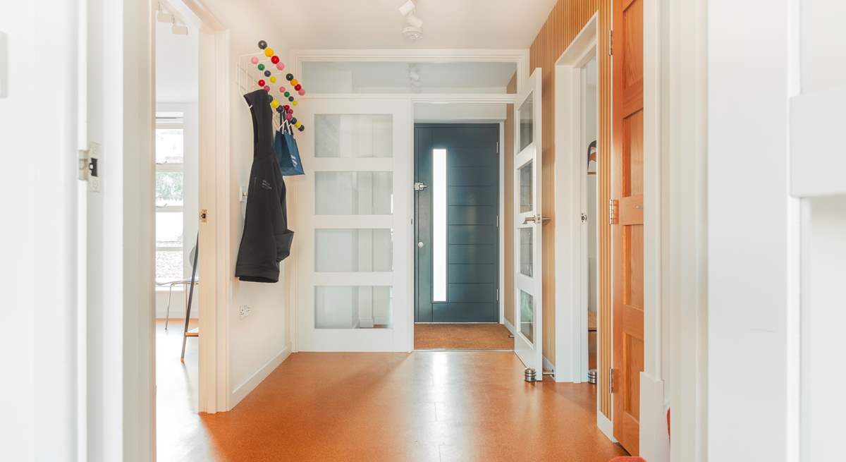 The entrance hall with eco-friendly cork flooring.