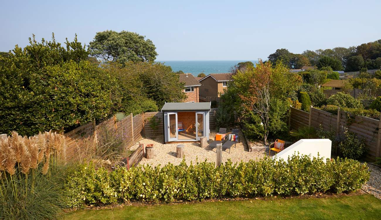 The garden and summer-house, a lovely space for all the family.
