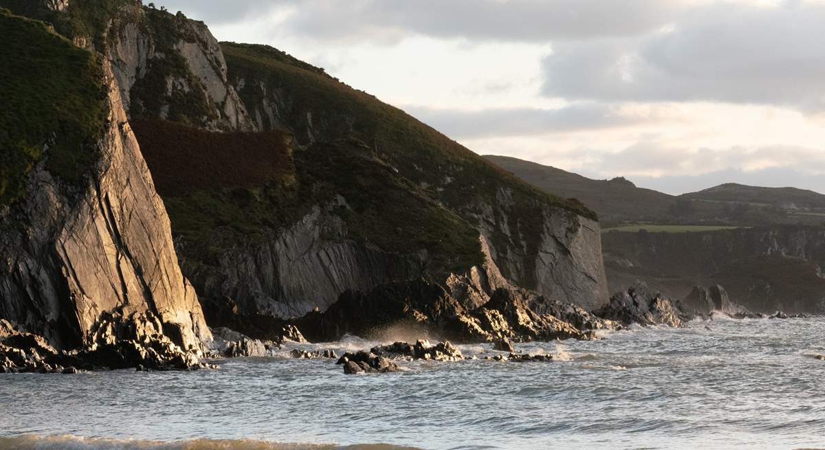 Take in the dramatic, magnificent coastline of north Pembrokeshire from Pwll Gwaelod Beach. 