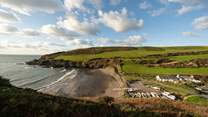 Very close by is Pwll Gwaelod beach. The Old Sailors pub lies opposite the cove, serving delicious fish and chips. 