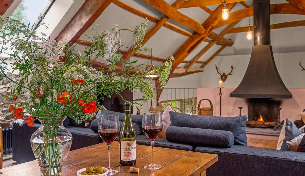 Even when dining, you can enjoy the glow of the open fire.