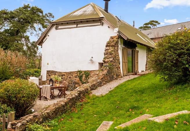 Rydon is picture-perfect by day and by night.