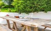 Dining al fresco is a real treat. - Thumbnail Image