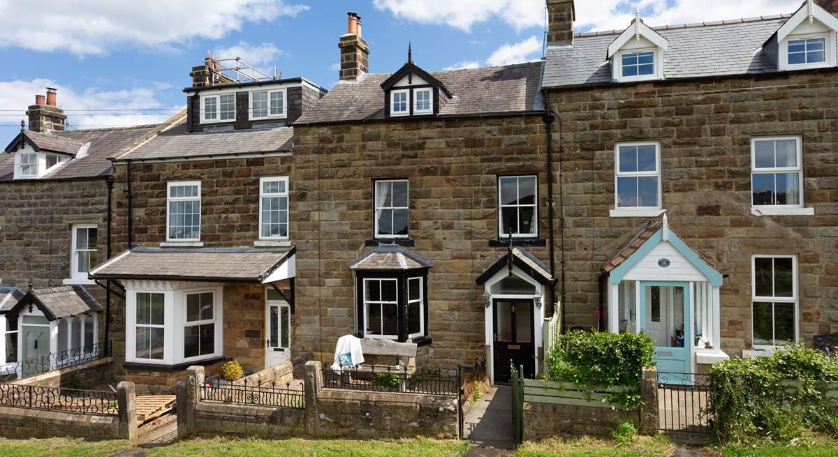 Hillrise is a beautiful Yorkshire stone cottage.