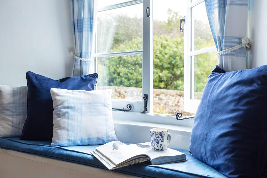 Take a pew, breathe in the sea air and relax!