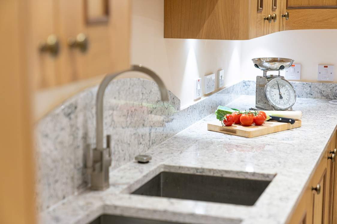 Seek the local farm shops and markets for fresh local produce in nearby Llandysul, Lampeter and Newcastle Emlyn.