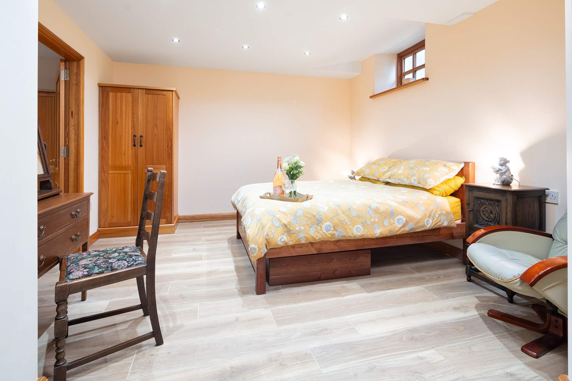 Spacious, hushed double room with en suite WC. 