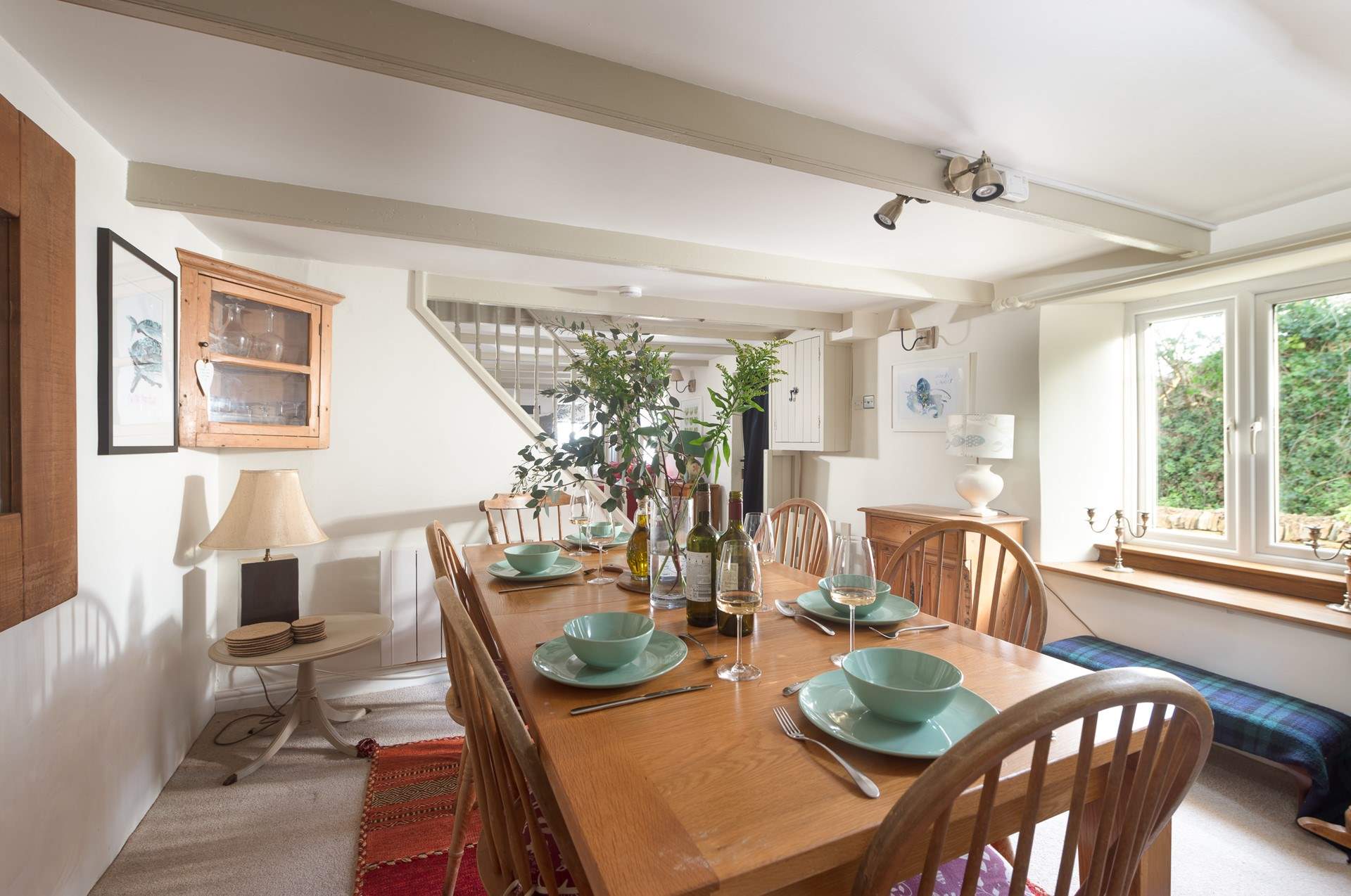 Enjoy long meals around the formal dining table. 