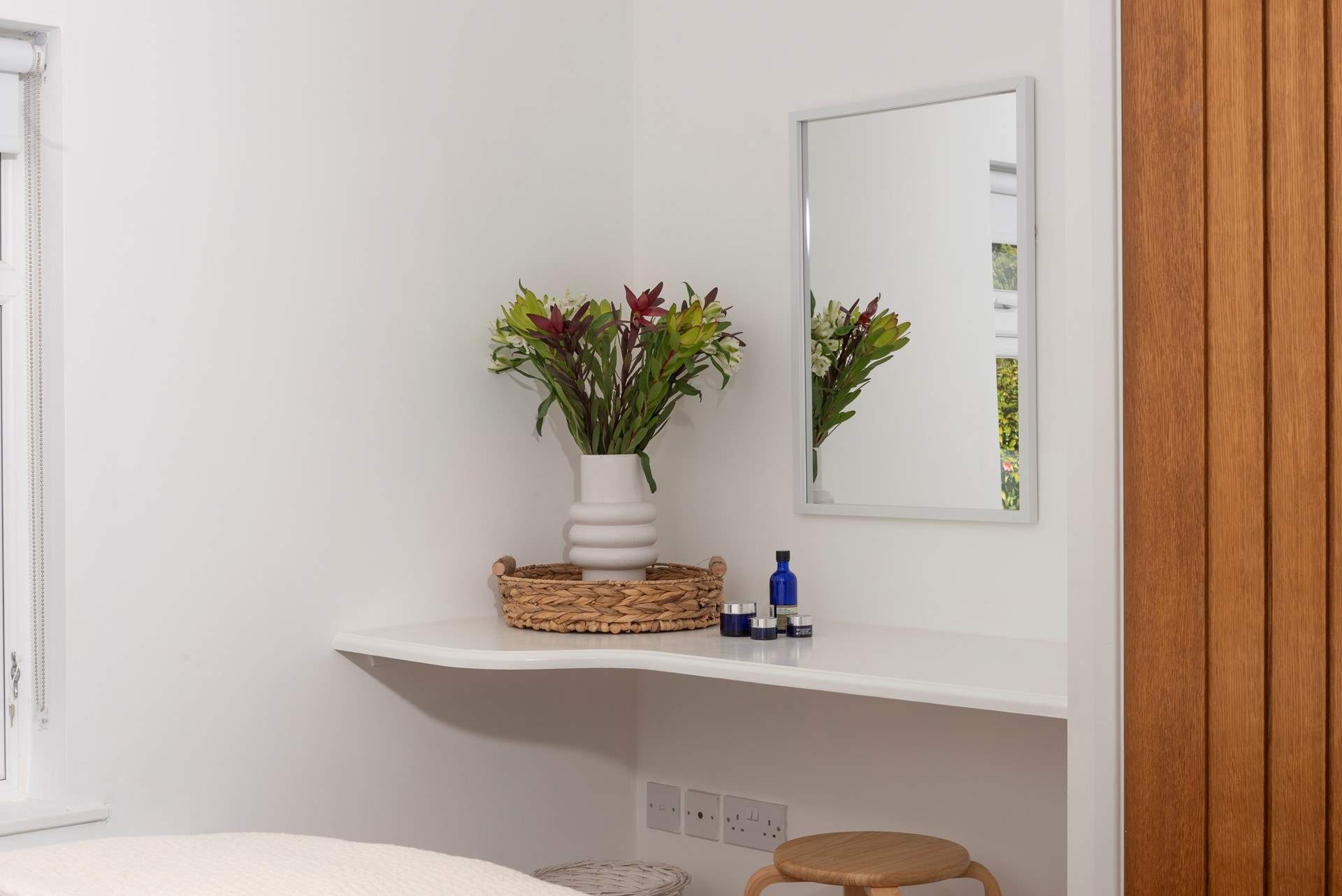 Plenty of space to get ready for the day.