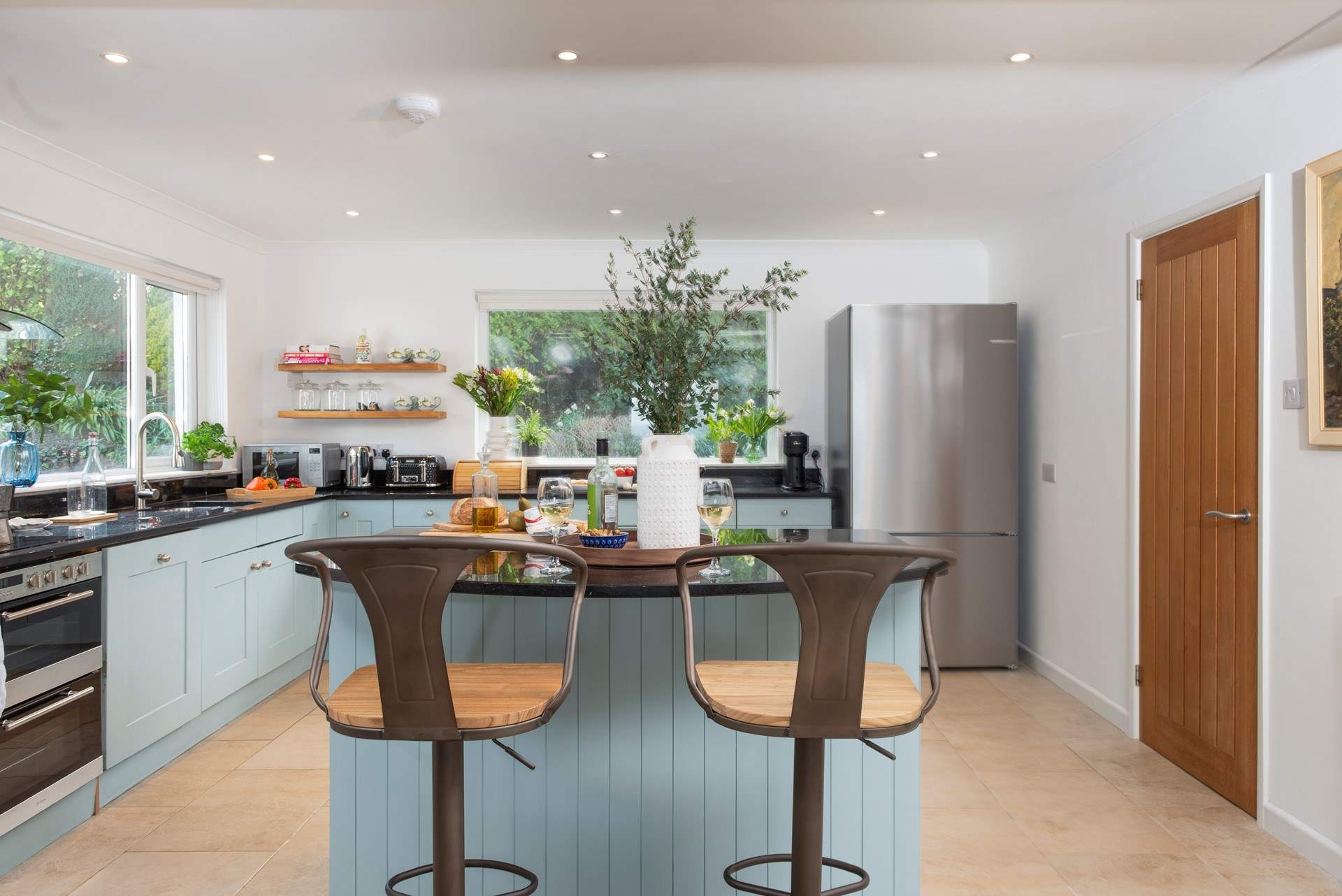 Open, social and fantastically equipped.