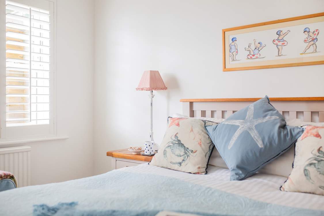 Delightful bedroom 4.