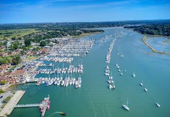 Boats galore on the River Hamble!