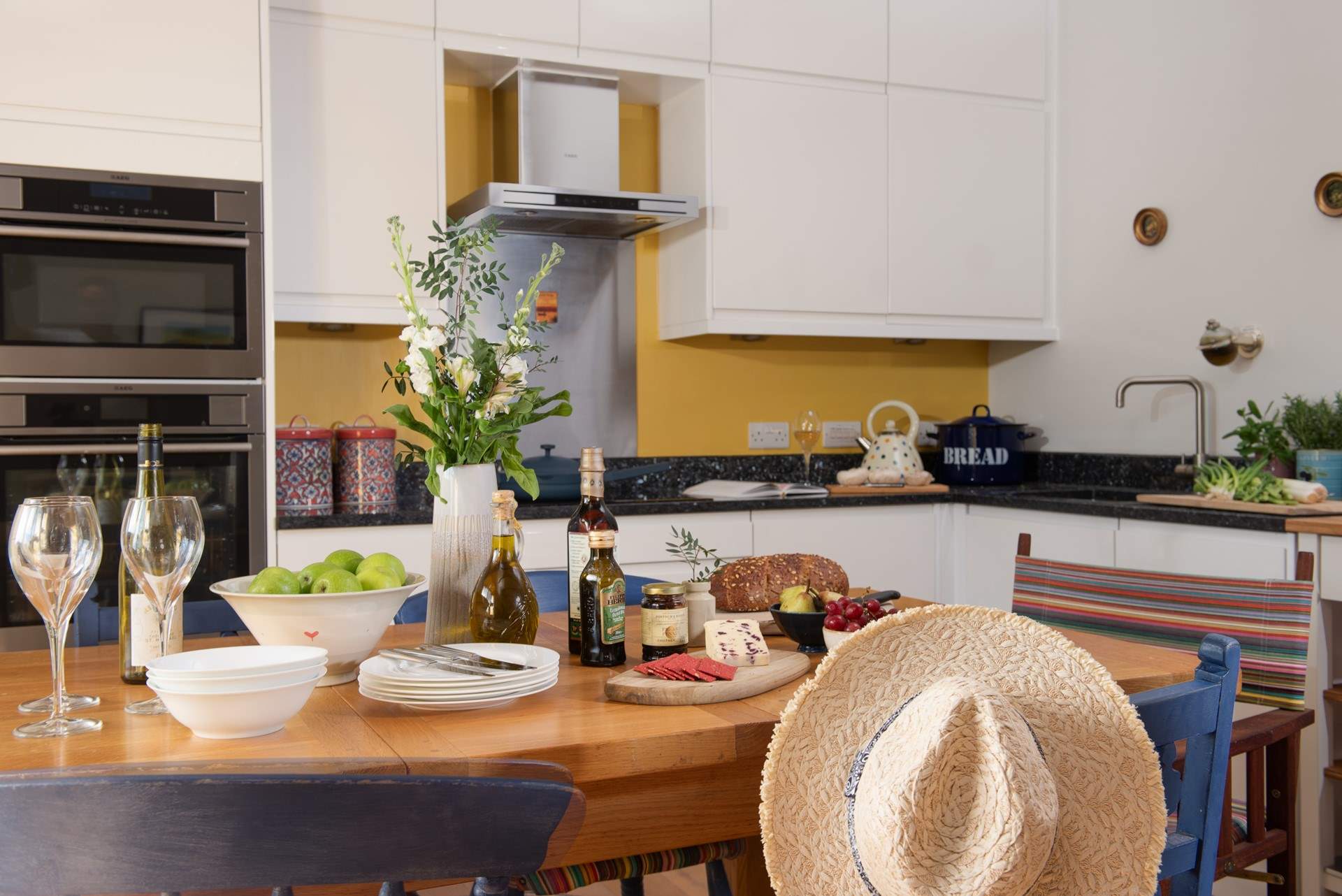 Enjoy holiday meals together but with such a great choice of places to eat and drink in the village, we don't think the dining-table will be used a great deal! 