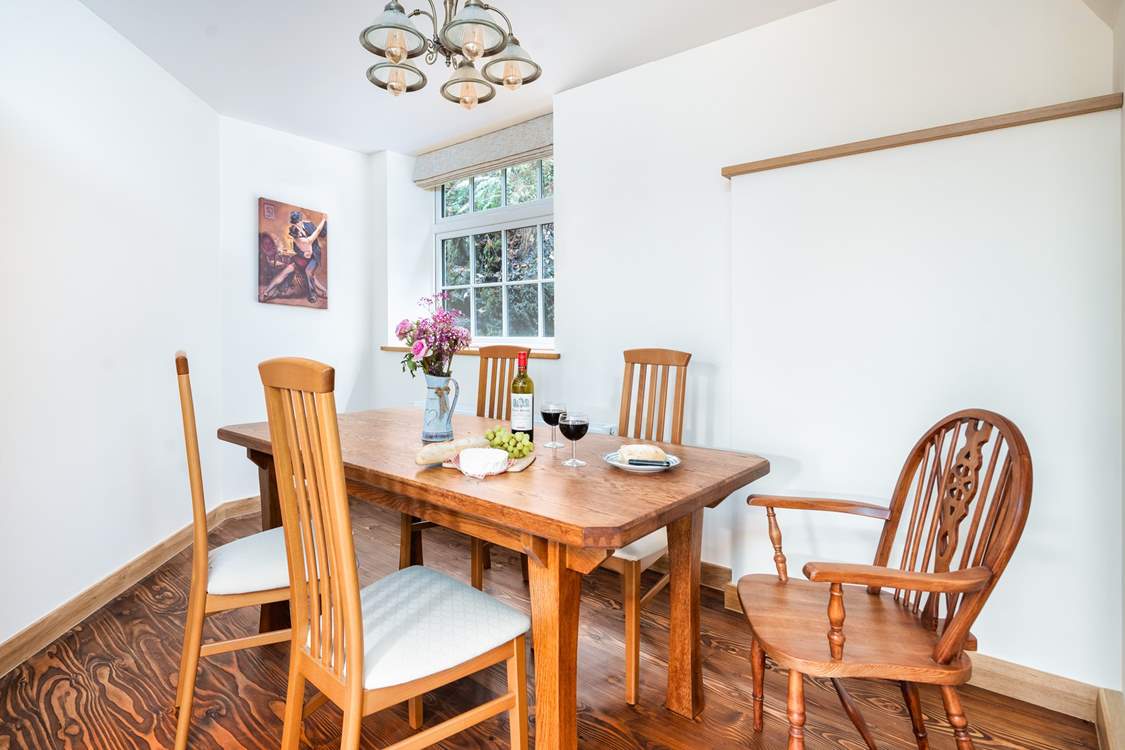 Perfect for leisurely holiday meals or planning fun days.