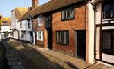 Step inside this gorgeous cottage in the heart of Rye. - Thumbnail Image