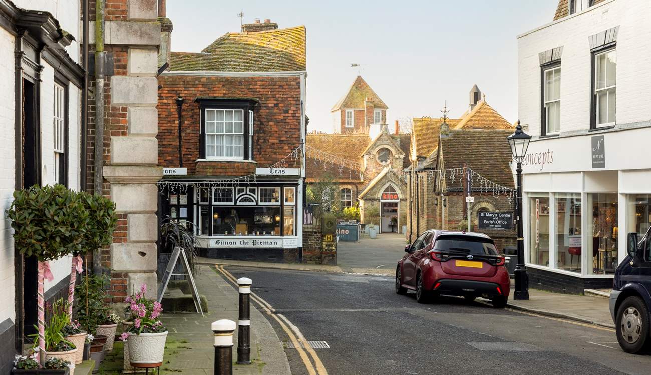 Rye has some great shops, pubs, tea-rooms and antiques shops to explore.