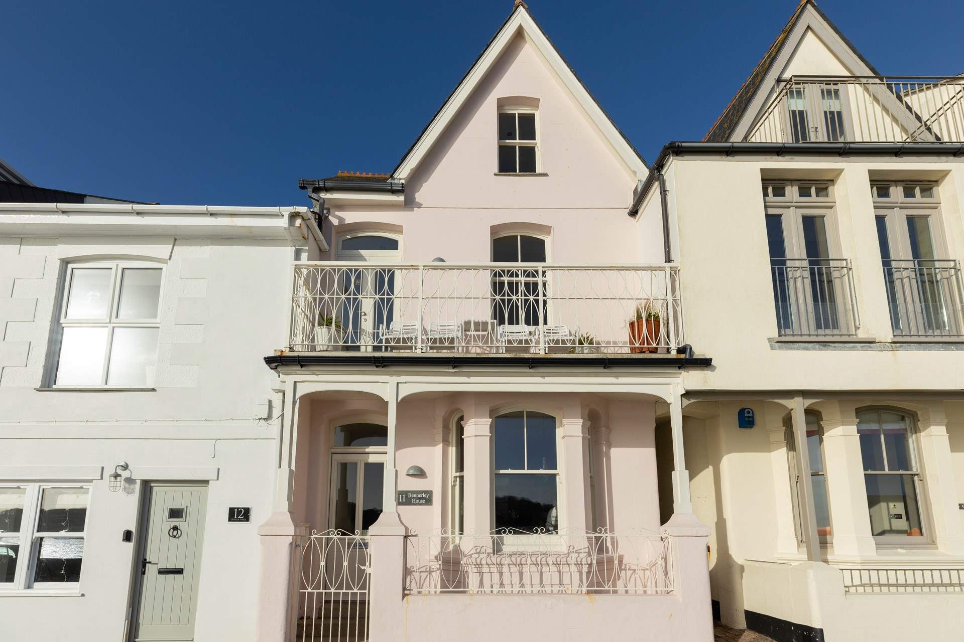 Welcome to Bennerley House. 