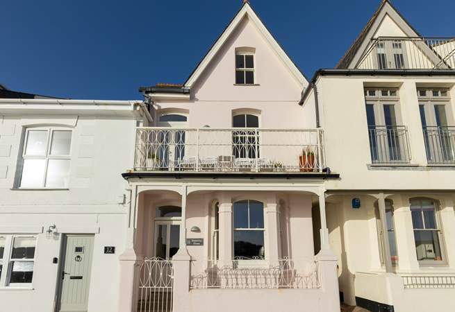 Welcome to Bennerley House. 