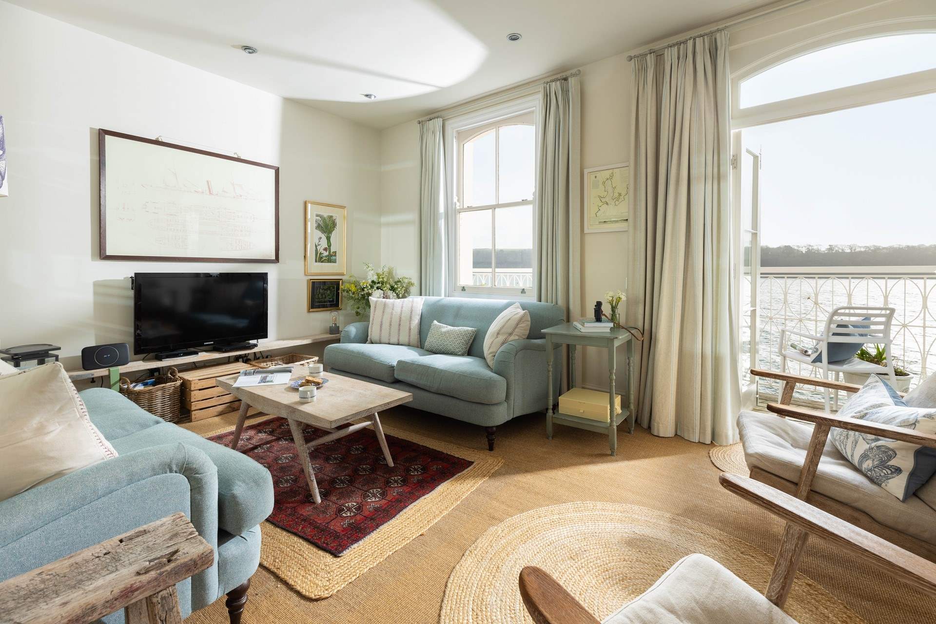 The sitting-room on the first floor is a great space for all to enjoy. 