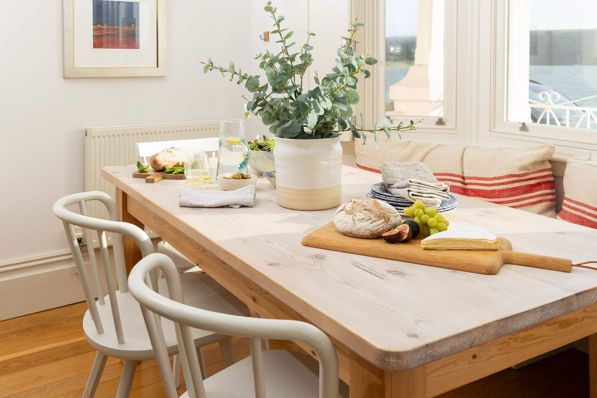 Sociable dining at its best!