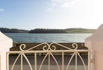 The views from the entrance gate to Bennerley House. 