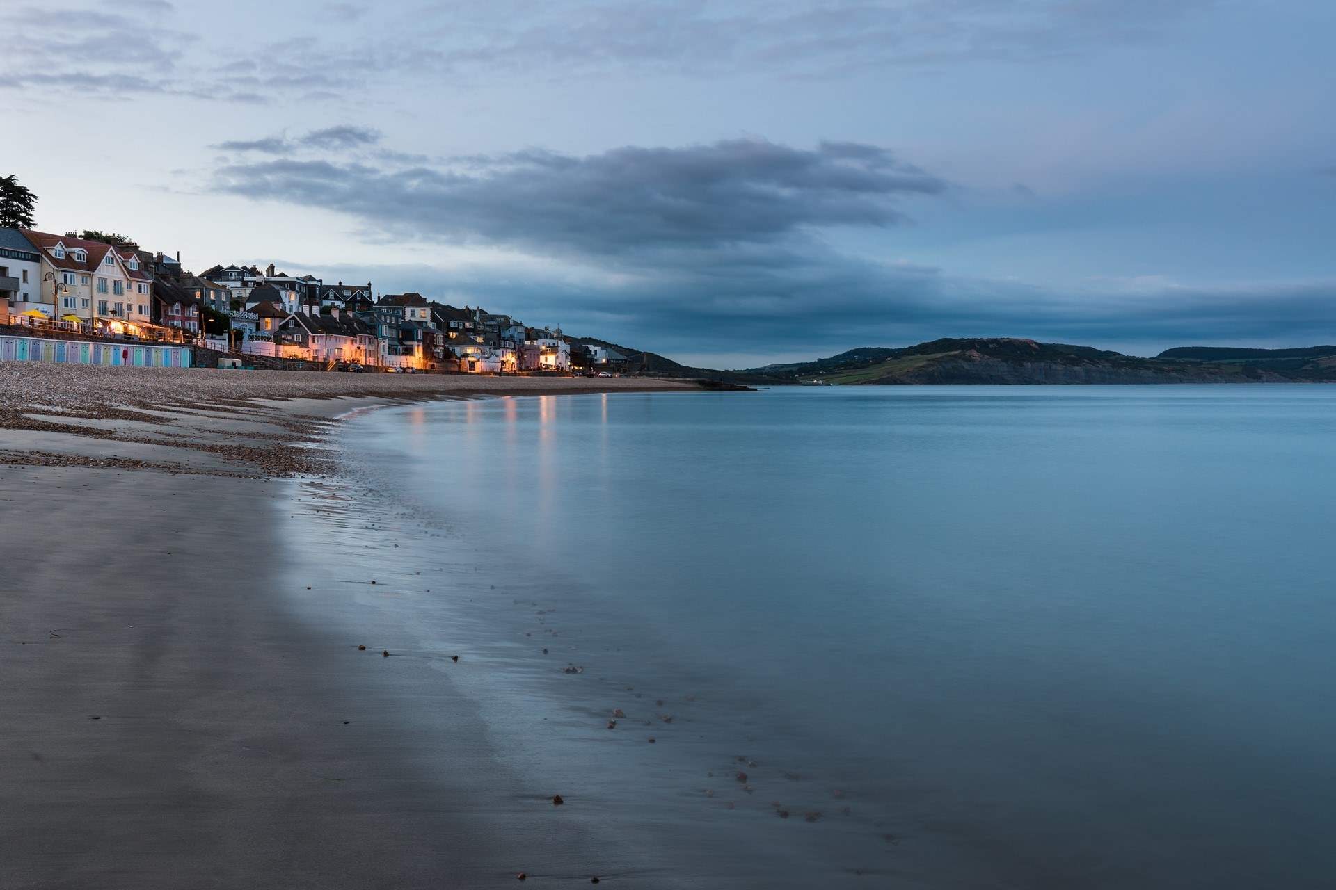 Lyme Regis looks beautiful in the evening.