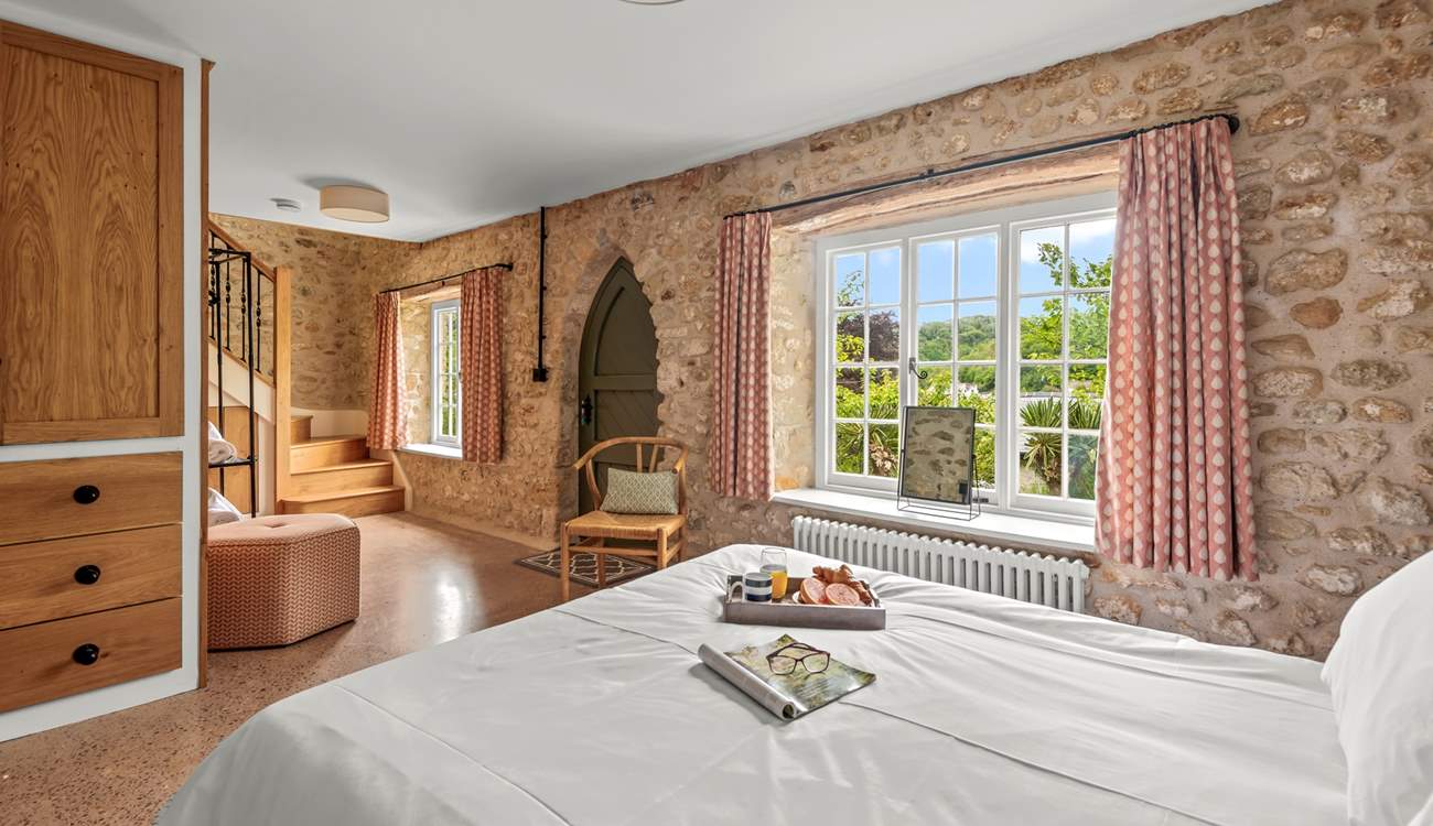 Such an inviting and spacious room. 